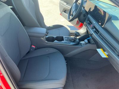 2026 Kia K4 — photo 20 view