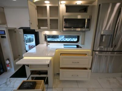 2026 Entegra ACCOLADE XL - Photo 8