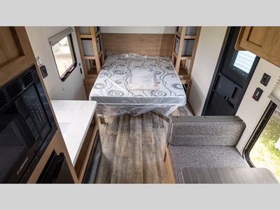 2024 Forest River RV Cherokee Wolf Den - Photo 23