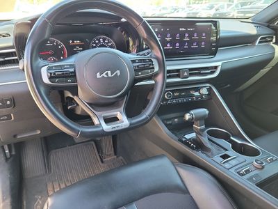 2024 Kia K5 - Photo 2