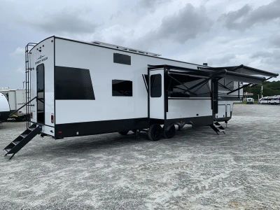 2026 EAST TO WEST Ahara - Photo 3