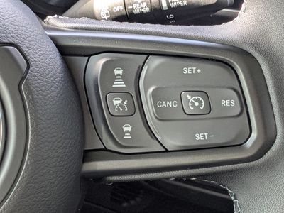 2026 Jeep Wrangler - Photo 26