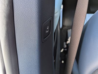 2026 Kia Carnival — photo 18 view