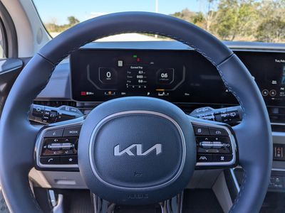 2026 Kia Carnival — photo 33 view