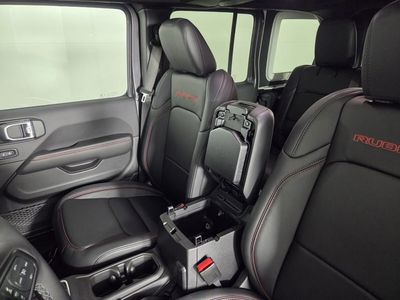2026 Jeep Wrangler - Photo 16