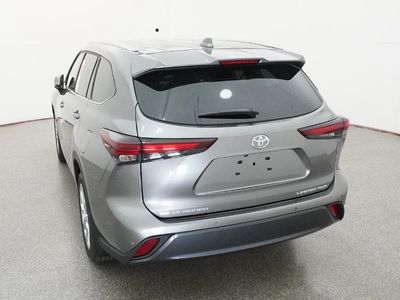 2026 Toyota Highlander - Photo 25