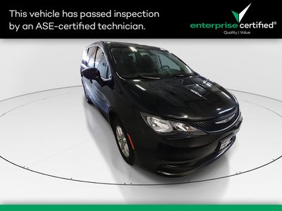 2022 Chrysler Voyager - Photo 1