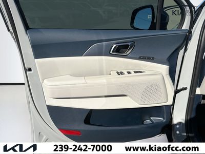 2026 Kia Carnival — photo 23 view