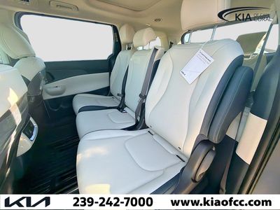 2026 Kia Carnival — photo 22 view