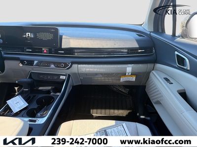 2026 Kia Carnival — photo 18 view
