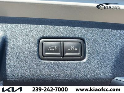 2026 Kia Carnival — photo 13 view