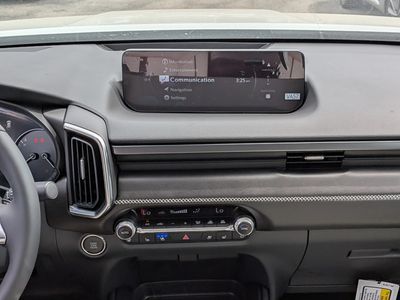 2026 Mazda CX-50 - Photo 18