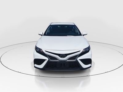2023 Toyota Camry - Photo 2