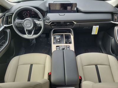2026 Mazda CX-90 - Photo 16