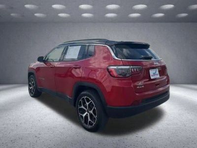 2025 Jeep Compass — detail view