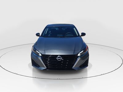 2025 Nissan Altima — side profile view