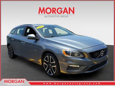 2018 Volvo V60 - Photo 1