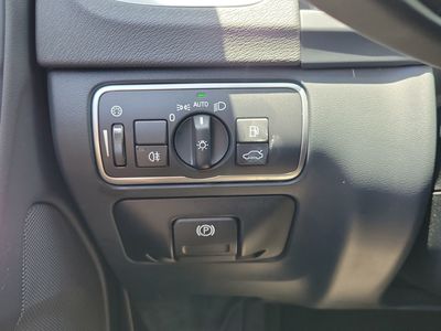 2018 Volvo V60 - Photo 26