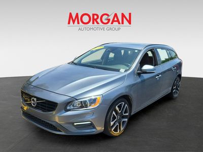 2018 Volvo V60 - Photo 8