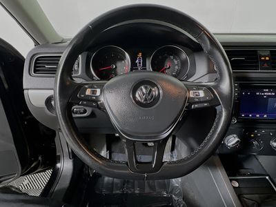 2018 Volkswagen Jetta - Photo 15