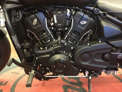 2025 Indian Motorcycle Scout Bobber Limited +Tech Black Smoke - Photo 9