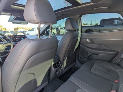 2022 Hyundai Sonata - Photo 18