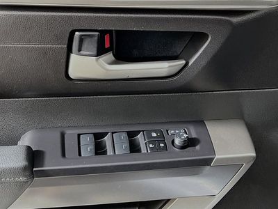 2025 Toyota Sequoia - Photo 14