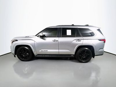2025 Toyota Sequoia - Photo 6