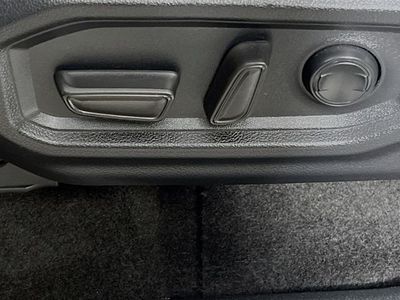 2025 Toyota Sequoia - Photo 13