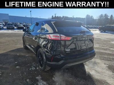 2024 Ford Edge — detail view