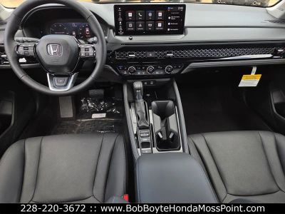 2026 Honda Accord Hybrid - Photo 9