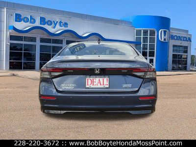 2026 Honda Accord Hybrid - Photo 6