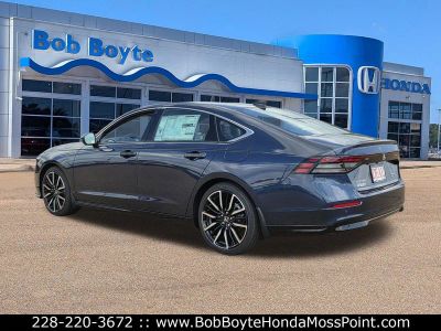 2026 Honda Accord Hybrid - Photo 7