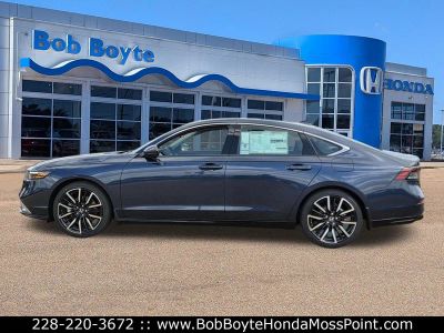 2026 Honda Accord Hybrid - Photo 8