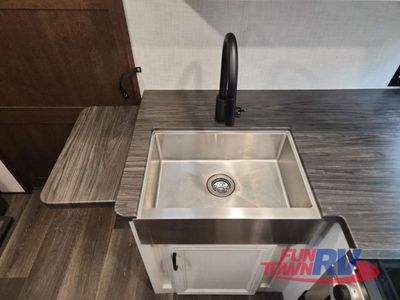 2023 Dutchmen RV Atlas - Photo 21