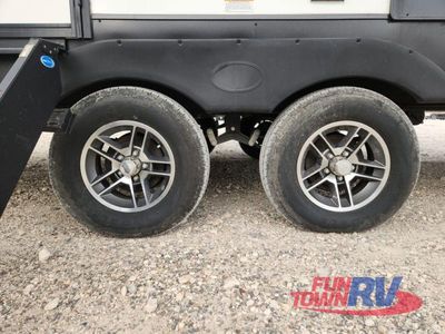 2023 Dutchmen RV Atlas - Photo 13