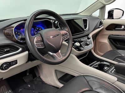 2023 Chrysler Pacifica - Photo 11