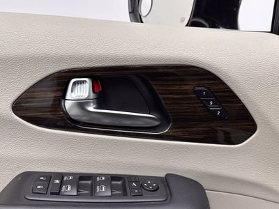 2023 Chrysler Pacifica - Photo 14