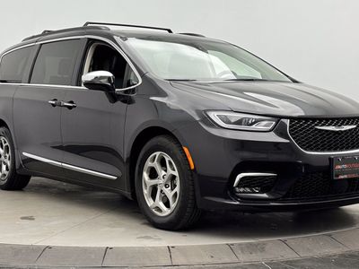 2023 Chrysler Pacifica - Photo 3