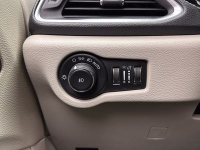 2023 Chrysler Pacifica - Photo 22