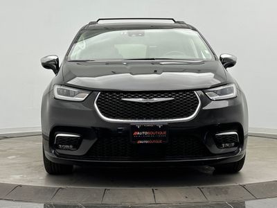2023 Chrysler Pacifica - Photo 2
