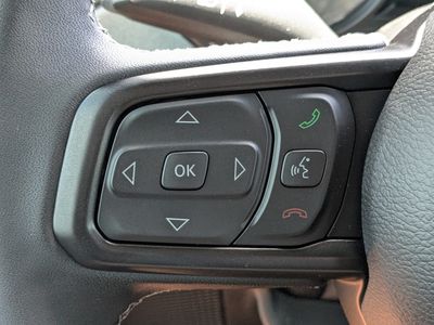 2026 Jeep Wrangler - Photo 23