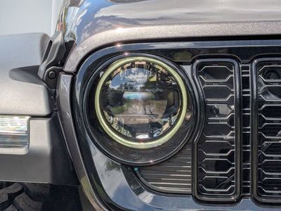 2026 Jeep Wrangler - Photo 9