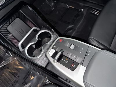 2025 BMW X1 - Photo 28