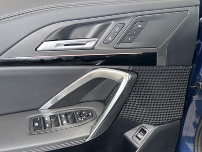2025 BMW X1 - Photo 18