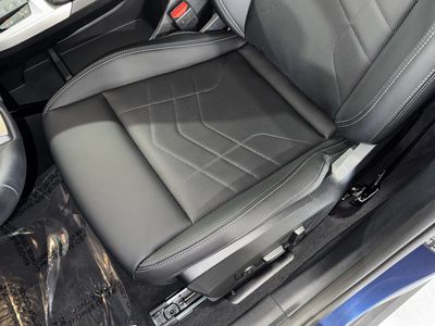 2025 BMW X1 - Photo 34