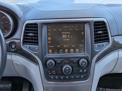 2017 Jeep Grand Cherokee - Photo 20