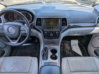 2017 Jeep Grand Cherokee - Photo 17
