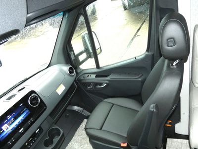 2026 Winnebago EKKO Sprinter - Photo 11