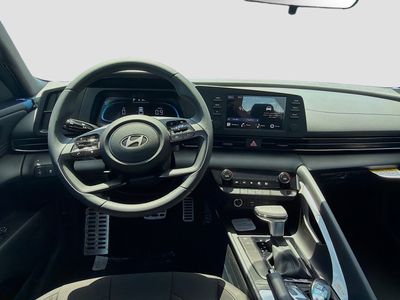 2026 Hyundai ELANTRA — photo 15 view